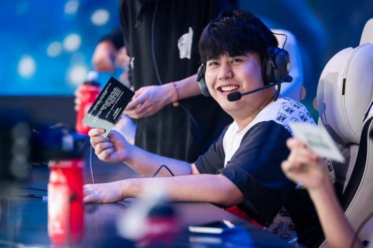 阿芳的故事 阿芳的故事