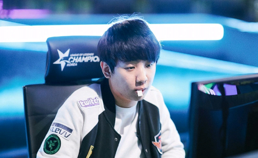 在休赛期动 在休赛期动